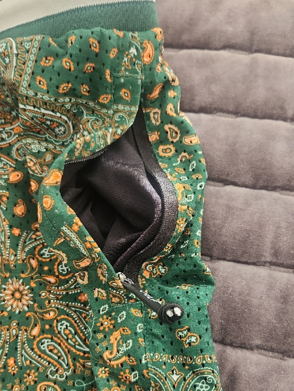 Men's Green Paisley Athletic Shorts with Drawstring - Picture 4 of 7